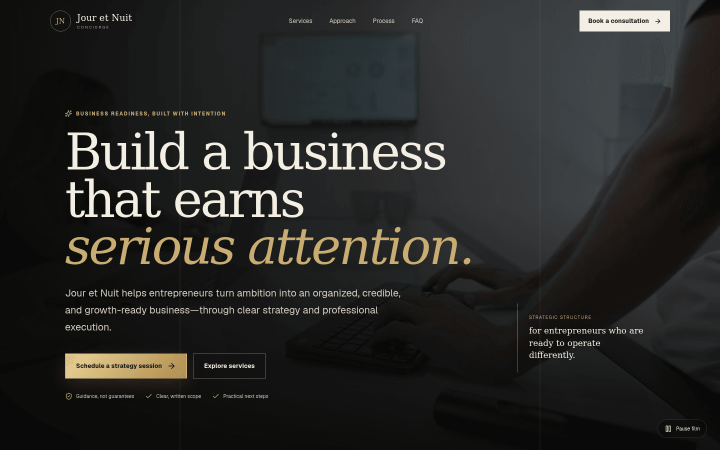Jour et Nuit Concierge website presenting business readiness and growth consulting services.